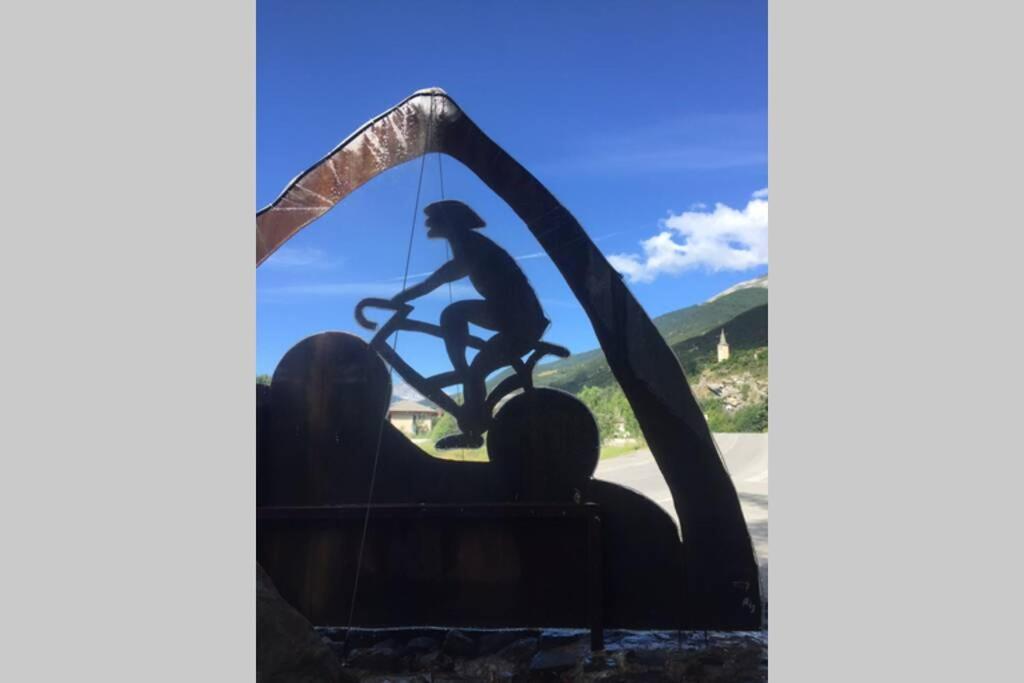 Maison Neuve Proche De Barcelonnette จูซิเออร์ ภายนอก รูปภาพ