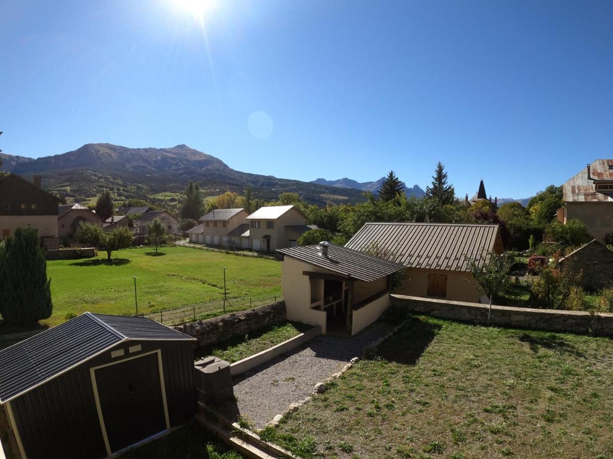 Maison Neuve Proche De Barcelonnette จูซิเออร์ ภายนอก รูปภาพ